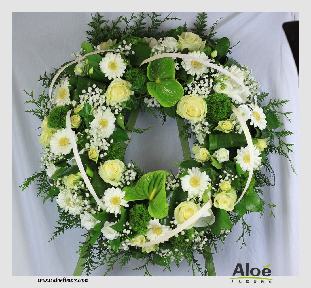 décoration florale deuil couronne aloé fleurs forbach